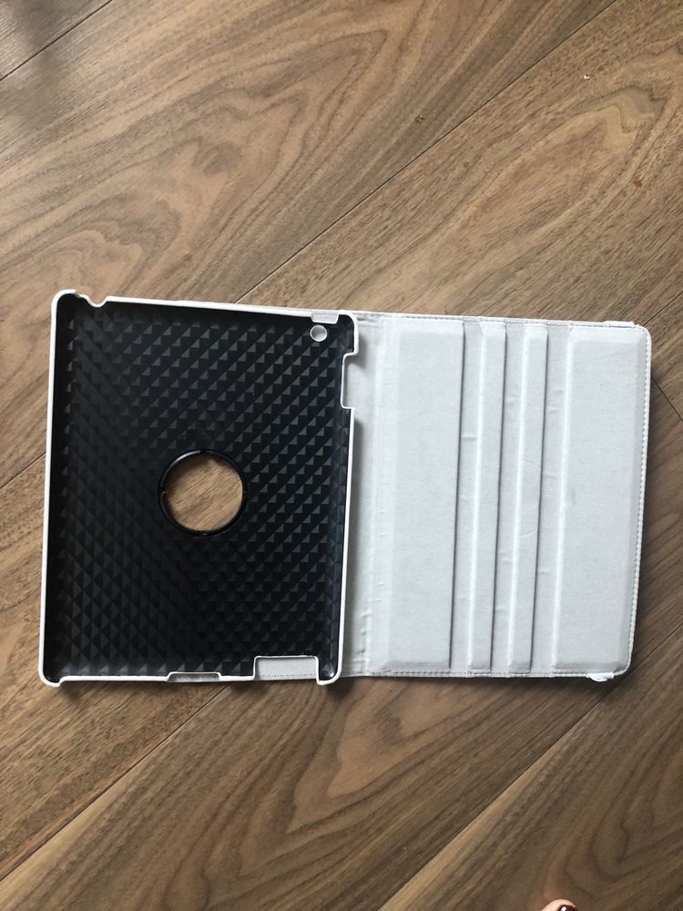 Etui iPad - kolor ecru