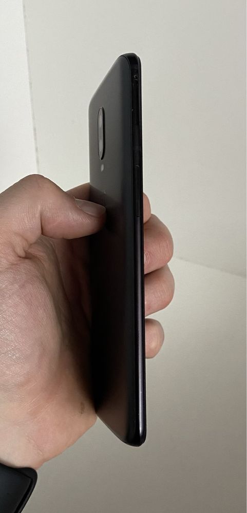 OnePlus 6T 8/256GB в ідеалі