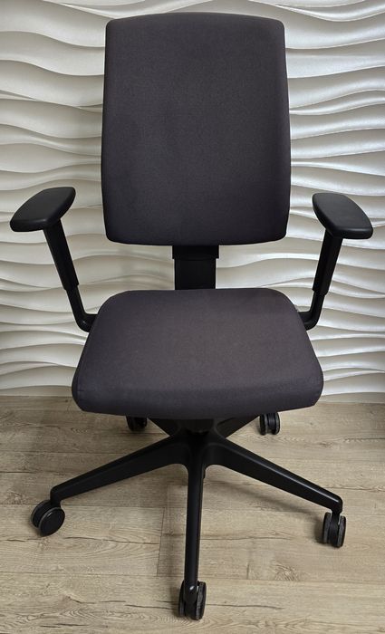 Fotel biurowy Profim Raya Cotract