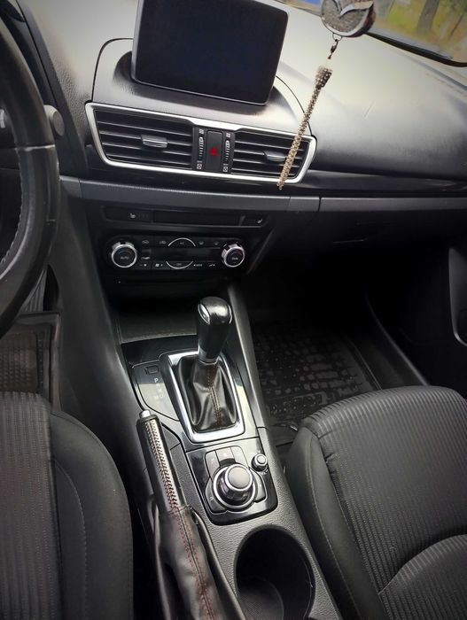 Mazda 3 2015 2,2 дизель