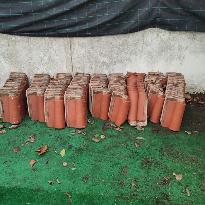 200 telhas marca Margon