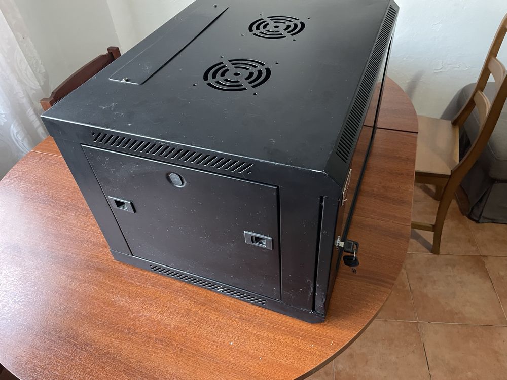 Bastidor rack de informatica