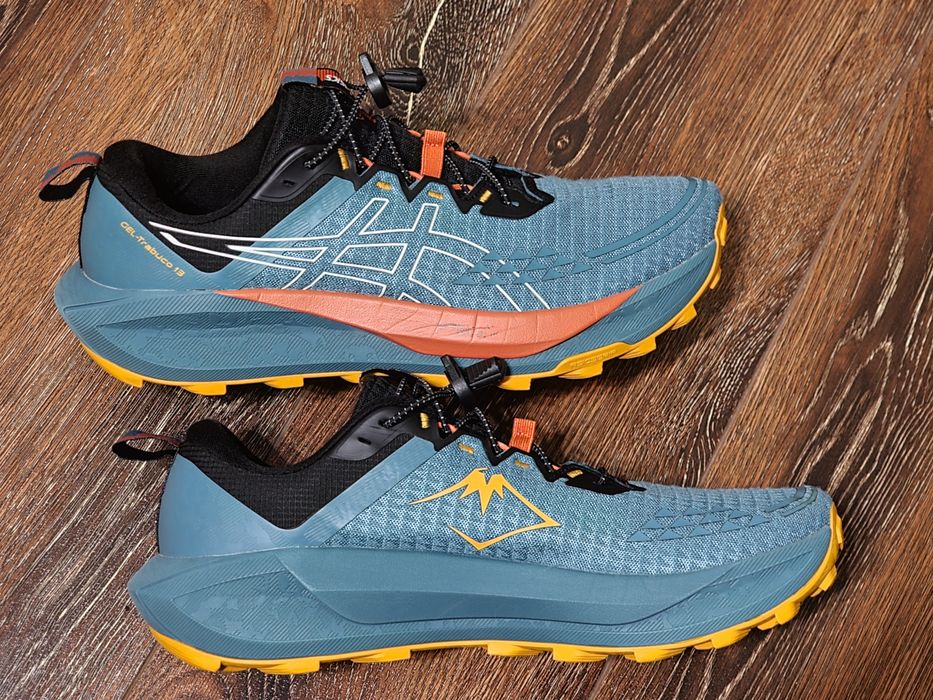 Оригінал 100%  чоловічі кросівки asics gel-trabuco 13  euro 46
