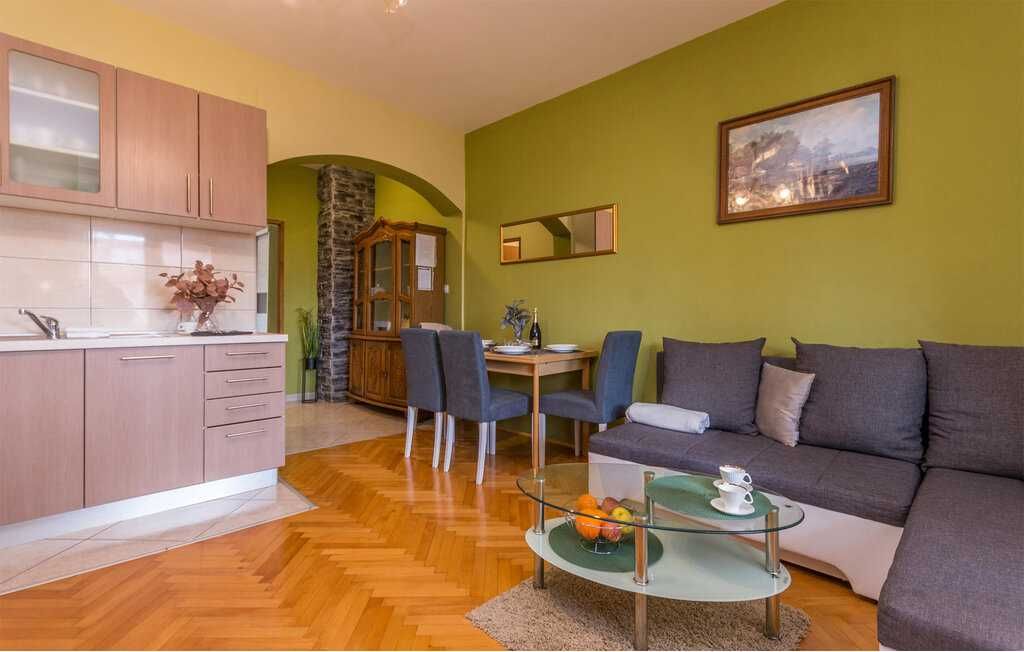 Wakacje, Chorwacja, apartament z basenem dla 4 osób