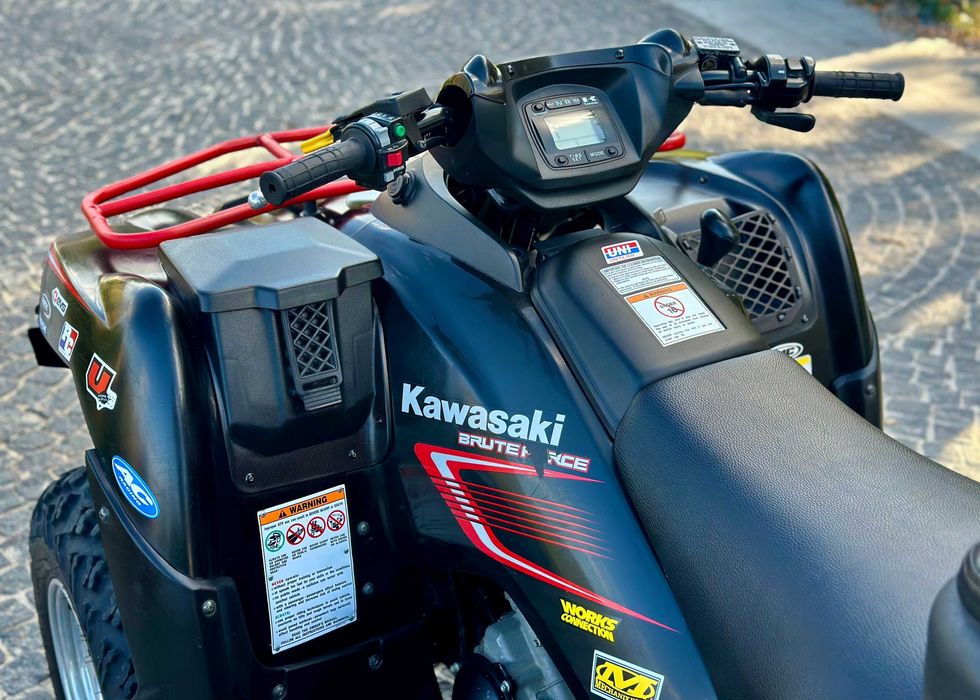 Квадроцикл Kawasaki BRUTE FORCE 750 / 4x4i /