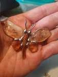 Motyl z cytrynem naturalnym wisior