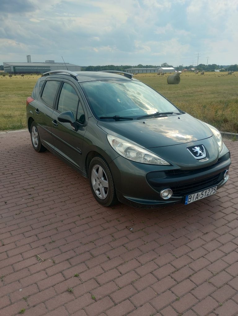 Peugeot 207 sw stan bardzo dobry