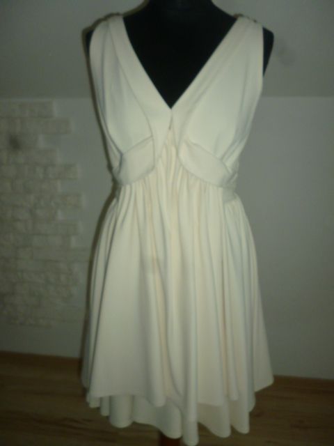 Sukienka na ważną okazję