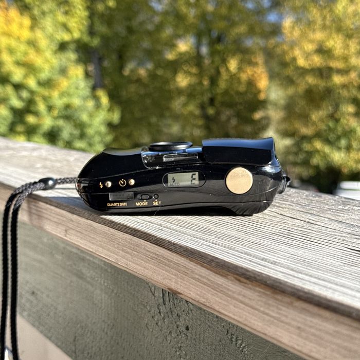 Плівковий фотоапарат Olympus Stylus GOLD (Олимпус стилус)