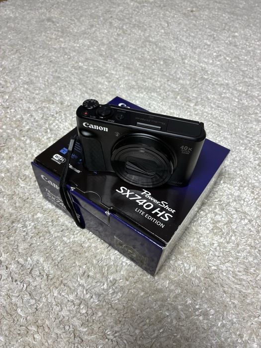 Canon SX740 HS Lite Edition - Black