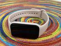 Smartband Xiaomi Mi Band 9 Active – różowy
