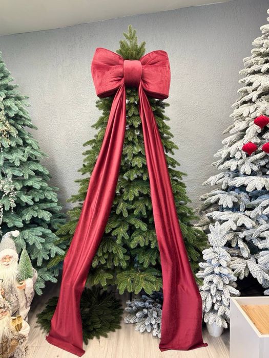 Новорічний бант на ялинку