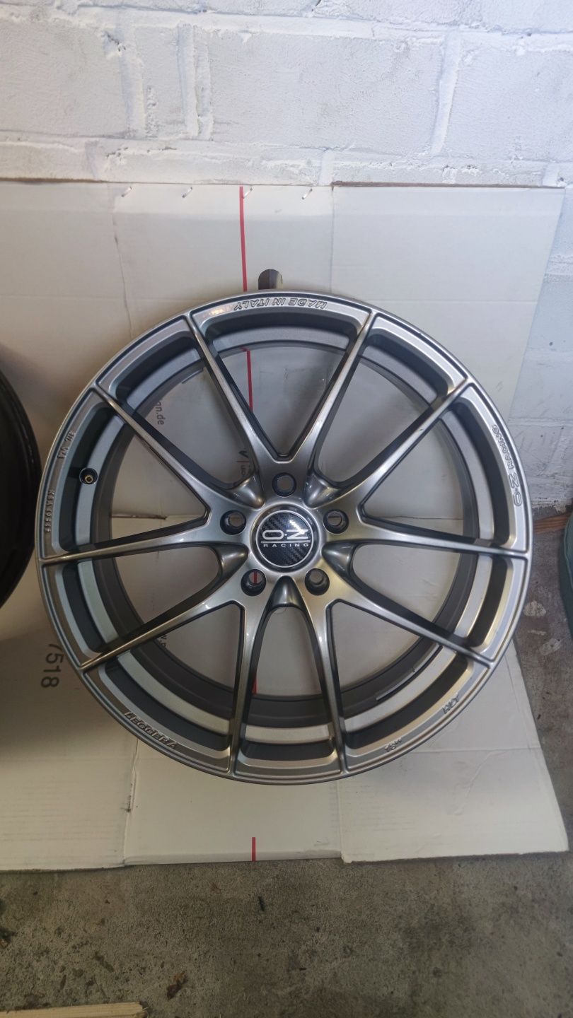 Felgi/Alufelgi OZ Leggera HLT 18x8 5x112 VW/Audi/Skoda/Seat/BMW