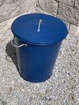 Kosz metalowy z pokrywką IKEA 40 l
