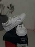 Reebok Smash edge