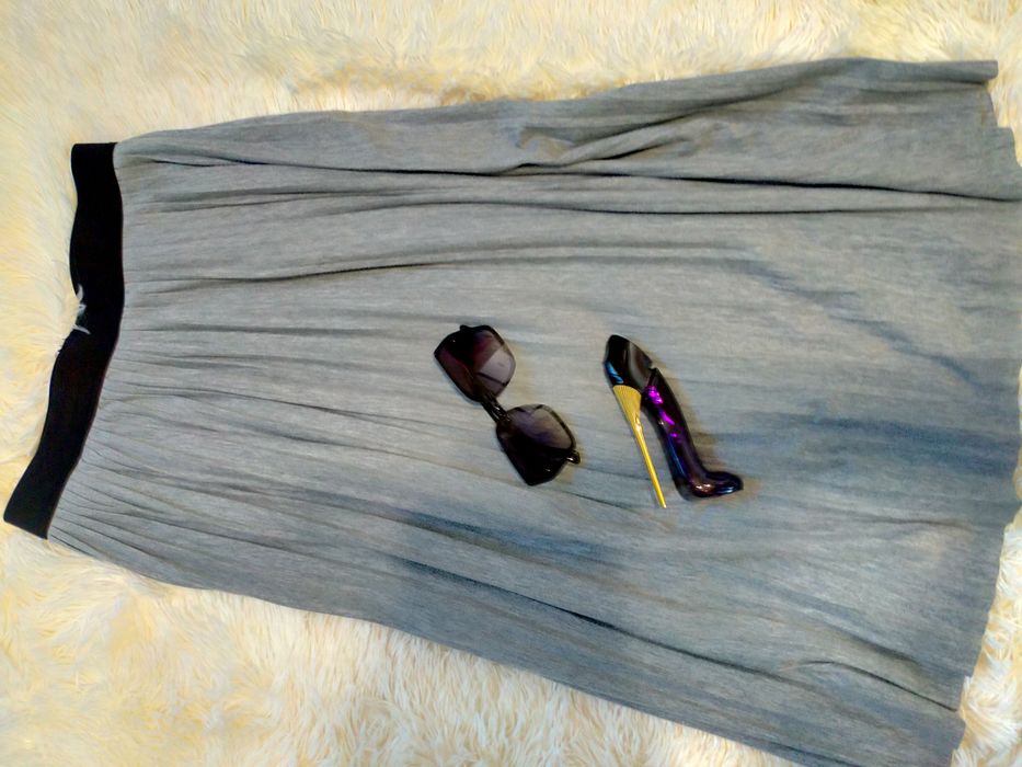 Літня спідниця для дівчини