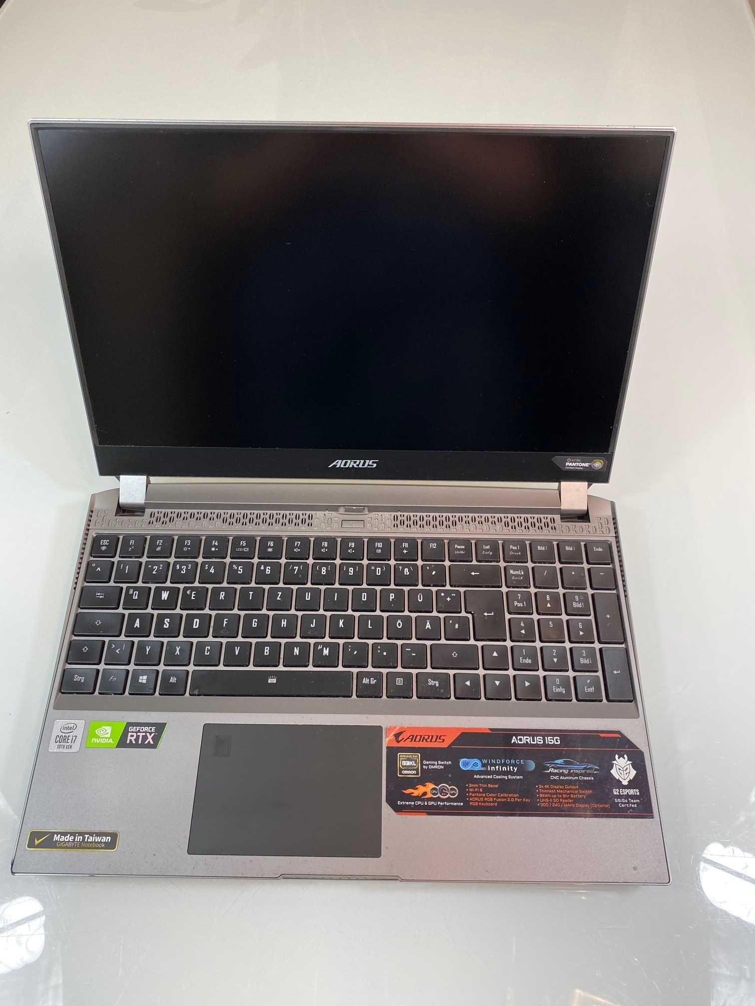 Laptop gamingowy Aorus 15G WB i7/16GB/2x500GB/RTX2070Max-Q 8GB W11