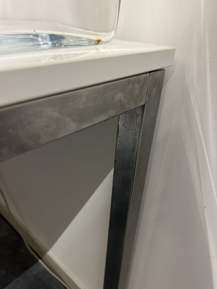 Mesa lacada tampo Branco