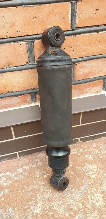 Амортизатор кабины с подушкой Volvo FH12 FH16