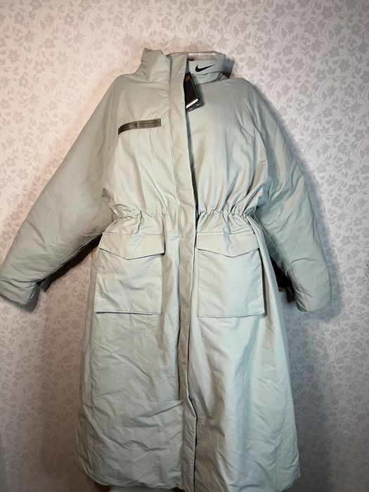 Жіноча парка Nike демісезона,батальна серія,54/56 розмір,плащ-курточка