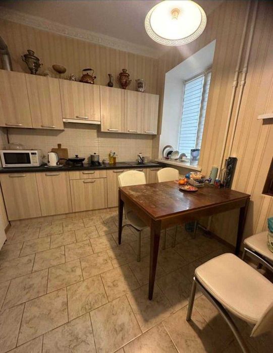 Продам 3к.квартиру Чернышевская,Сумская.метро Университет