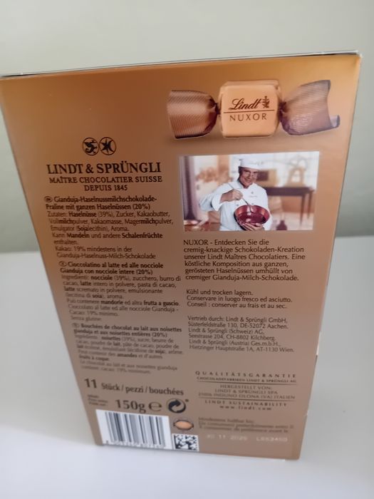 Zestaw 3 Sztuk Pralin LINDT Nuxor Gianduja Milch 150G.