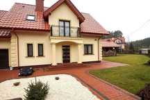 Villa NAD JEZIOREM z klimatyzacją  do 18 osób Mazury