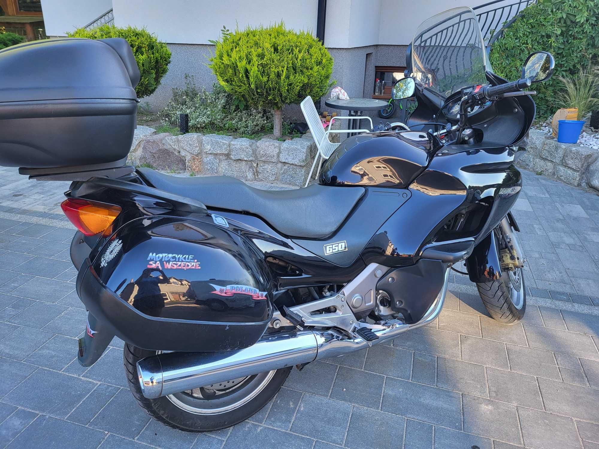 Honda  Deauville