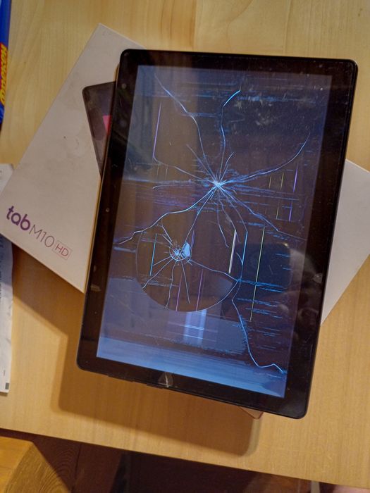 Планшет LENOVO нерабочее состояние.