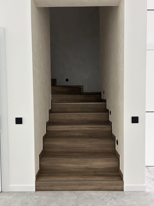 Продаж ТаунХауса з Сучасним РЕМОНТОм