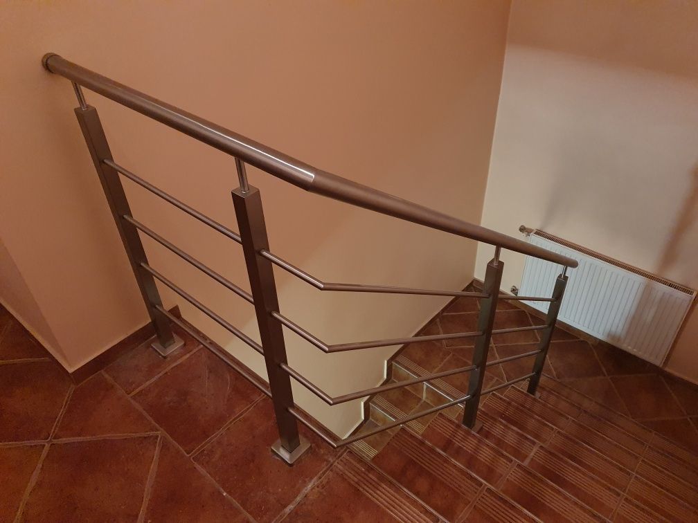 Balustrady nierdzewne ! Stal nierdzewna !