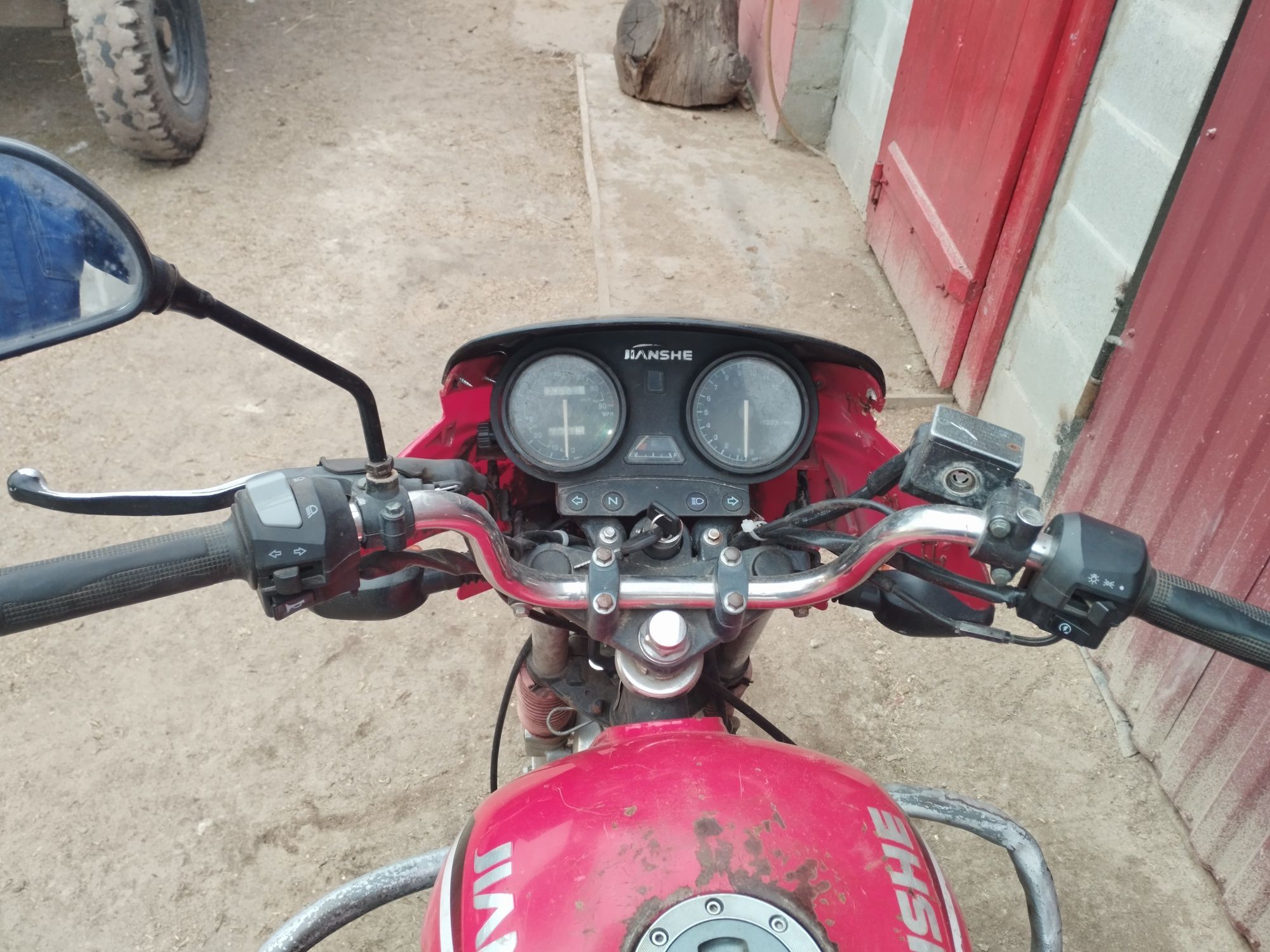 Продам мотоцикл JIANSHE 125 6A