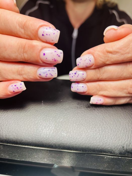 200 грн первый раз для отроботки дизайна.