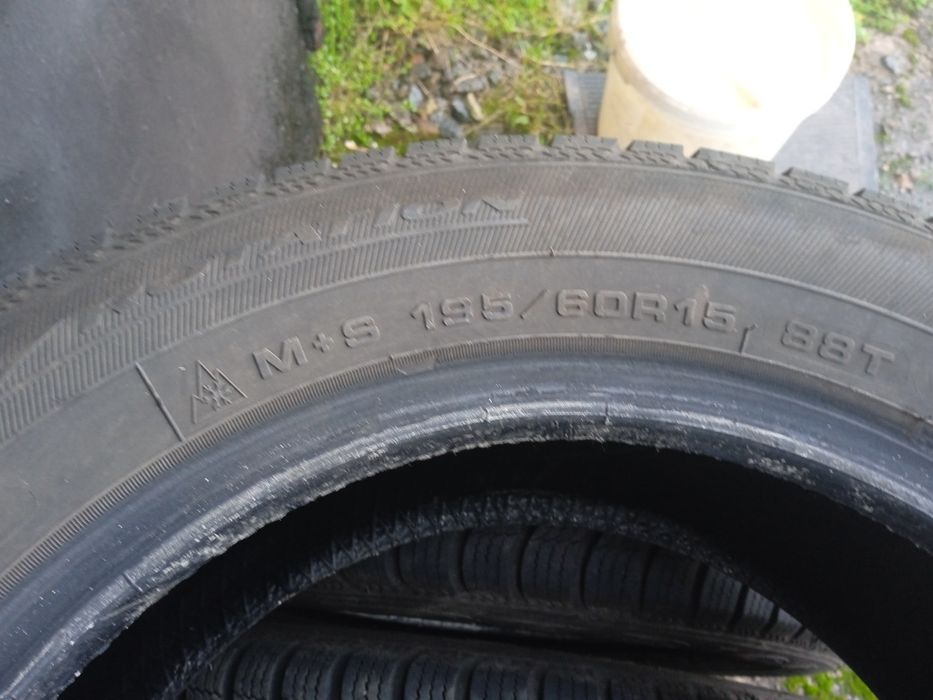 Продам зимние шины