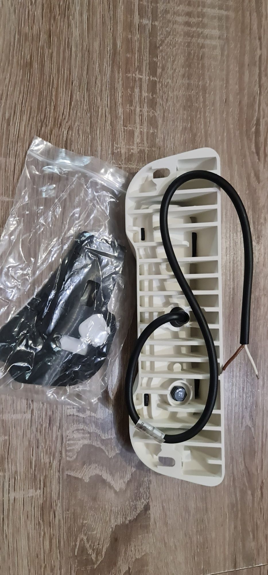 Lampa led robocza strefowa  bus kamper przyczepa kempingowa  2400l lum