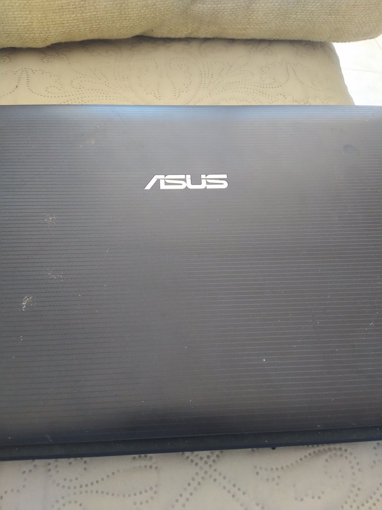 Computador Portátil ASUS Usado