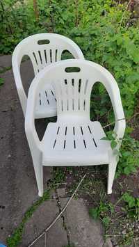 Кресла стулья пластиковые