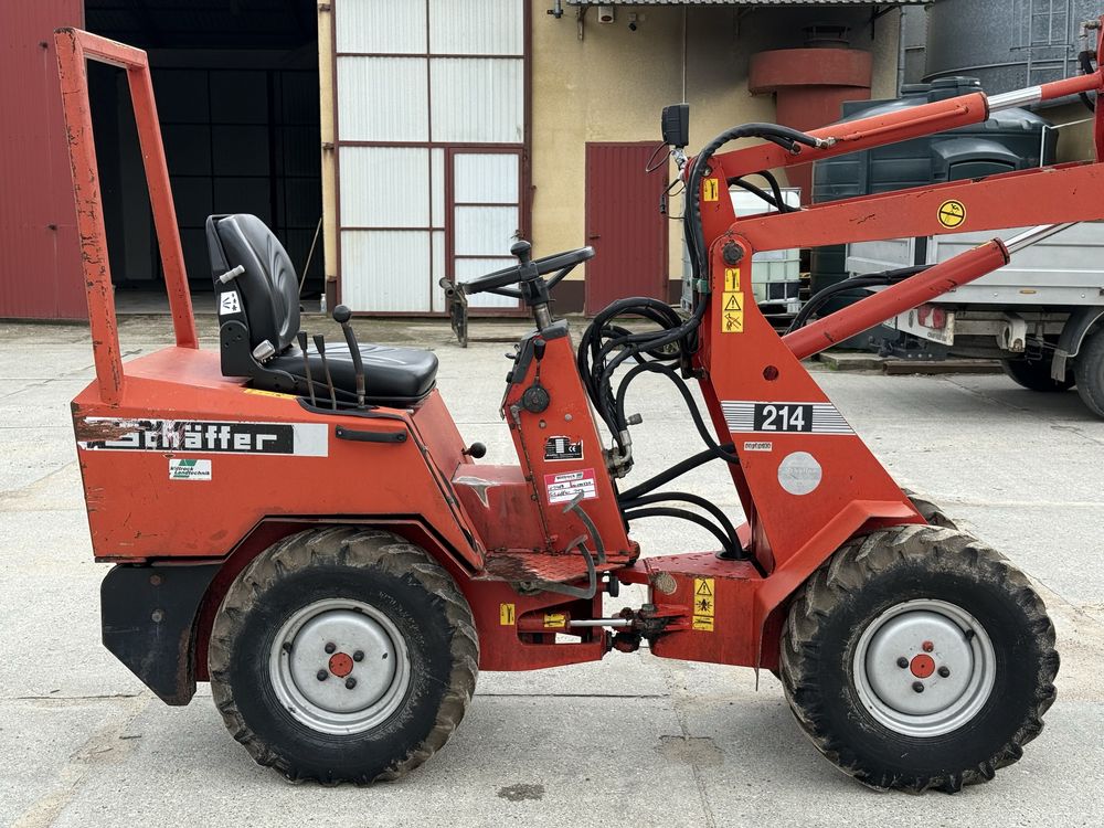 Miniładowarka Schaffer 214 (Weidemann)