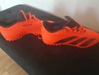 Turfy Adidas Predator