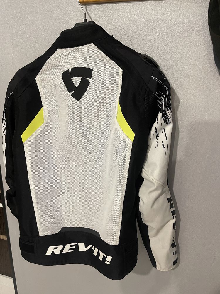 Casaco Revit Verao