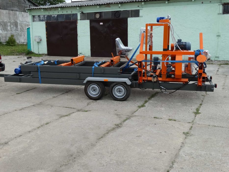 Trak Taśmowy, mobilny z pełną hydrauliką, 12 mb.