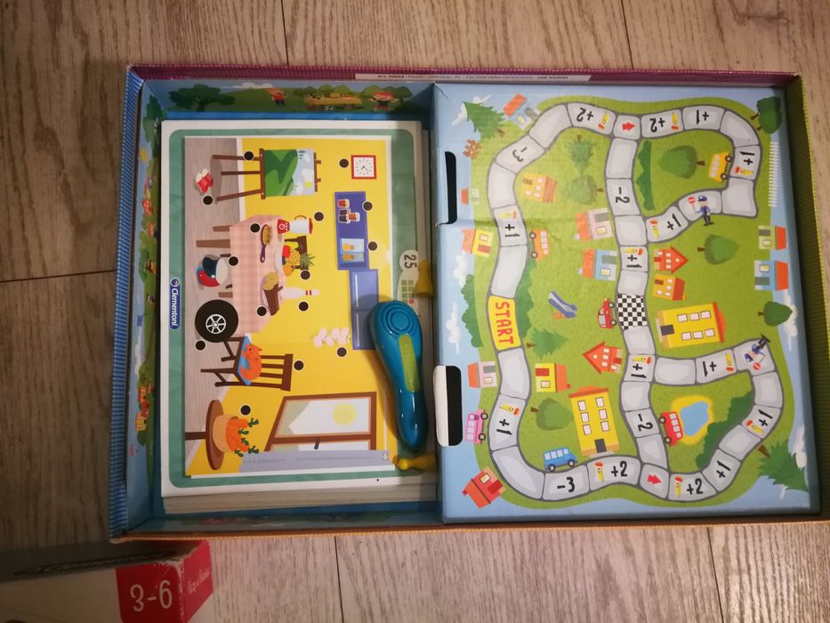 Mówiące pióro. 1000 pytań.