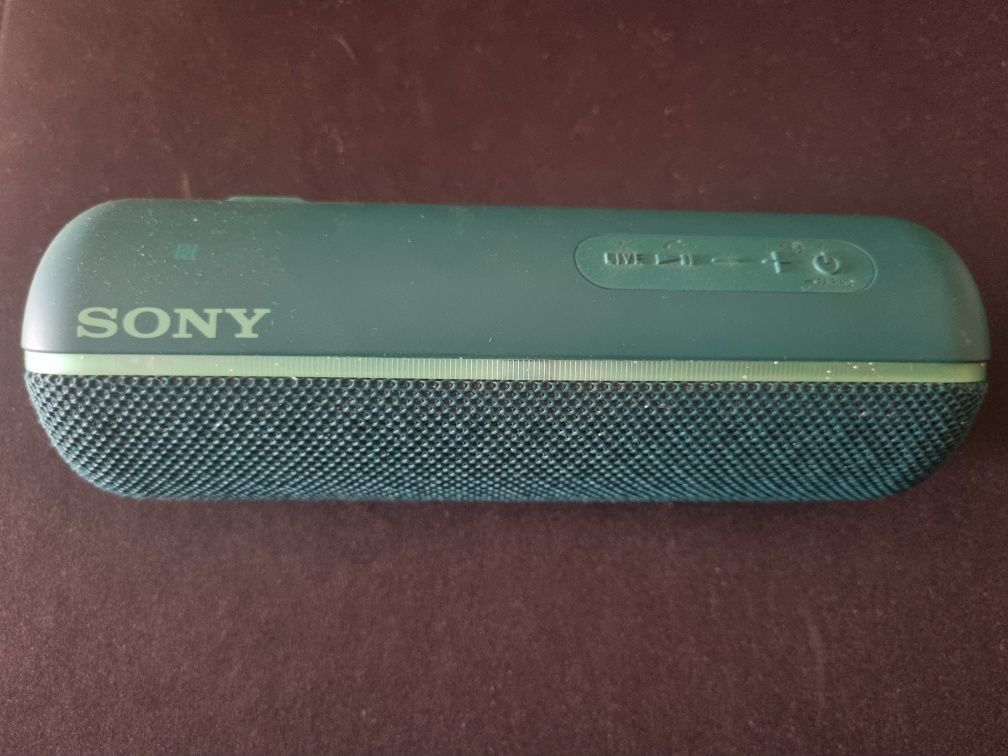 Coluna Portátil Bluetooth Sony SRS-XB22 - Verde