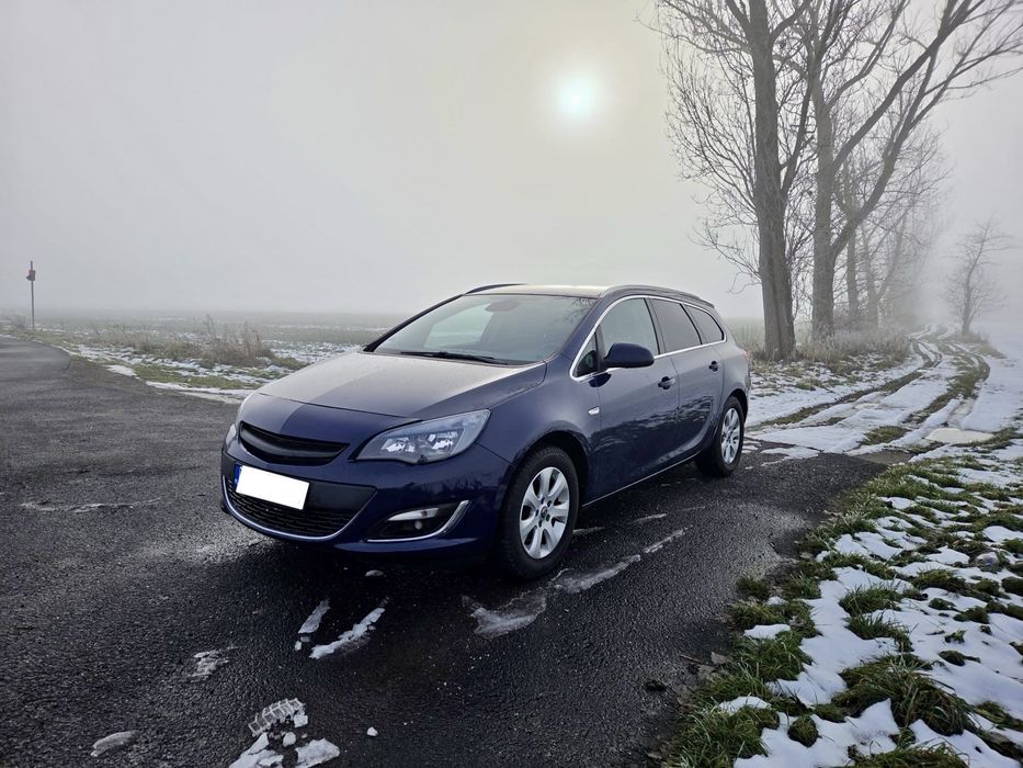 OPEL ASTRA Sport Tourer