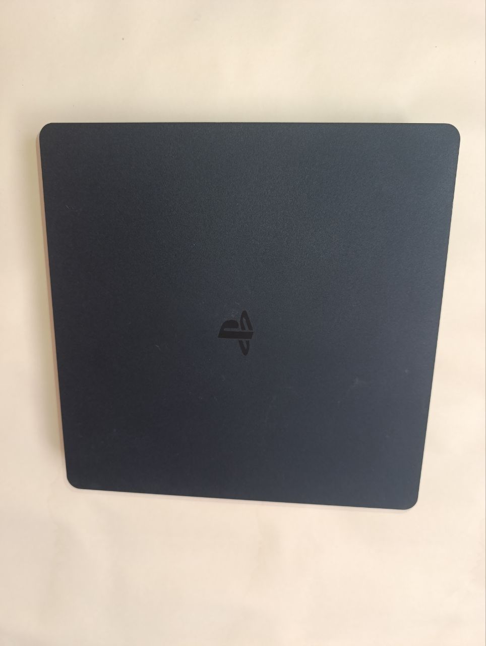 Продаю  PlayStation 4 Slim 1TB + Игры + Джойстик+Камера  пс4 Слим 1тб