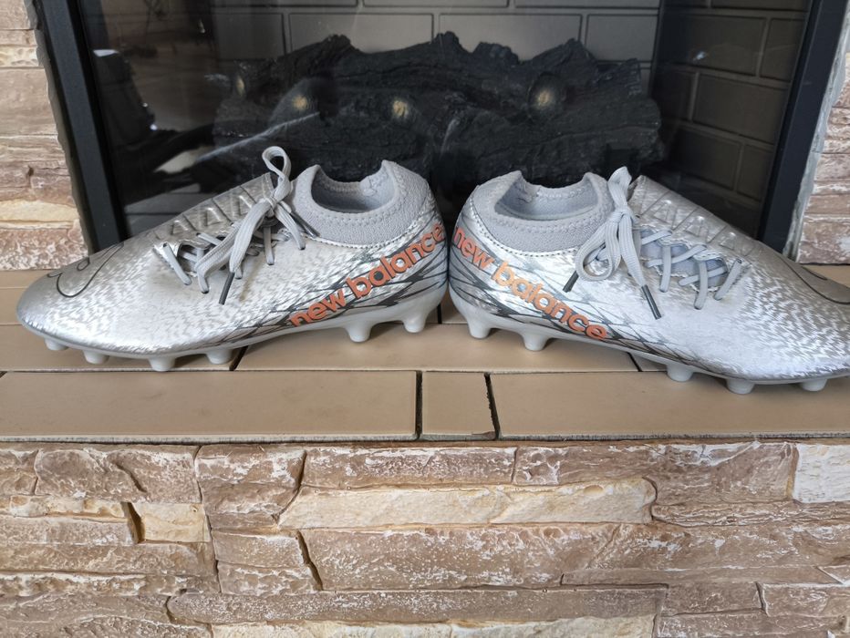 Бутси  New Balance Furon V7