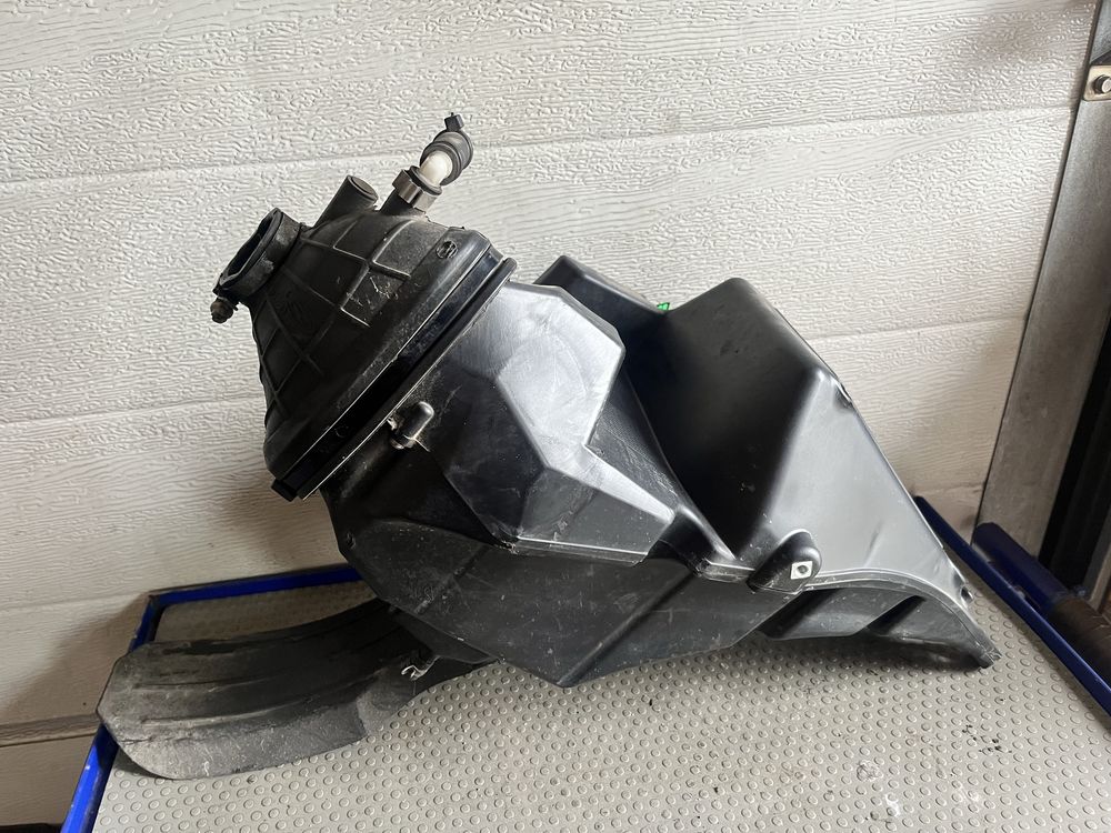Air box rieju mrt nowy model puszka filtra powietrza