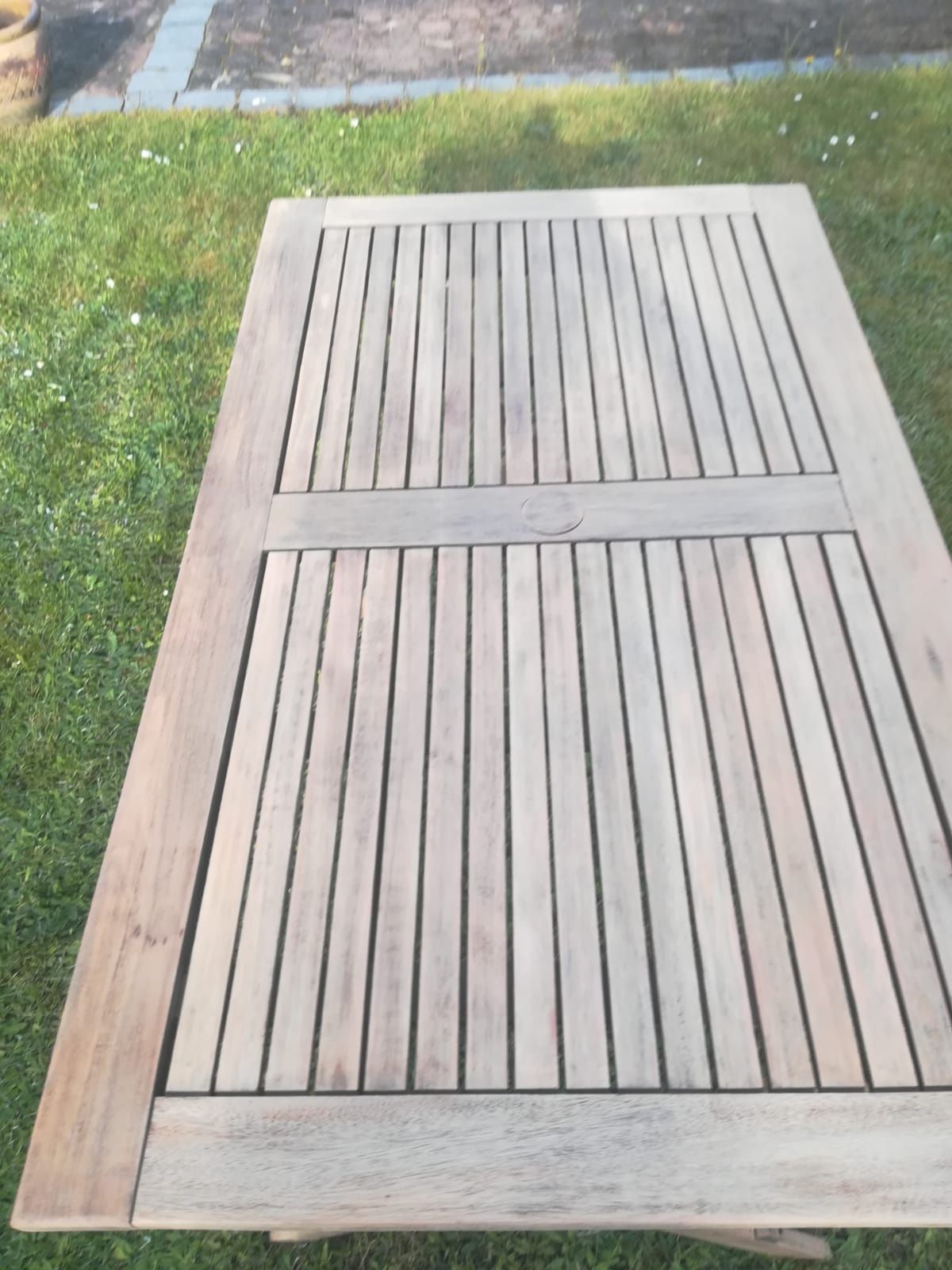 Stół ogrodowy z drewna tekowego rozkładany