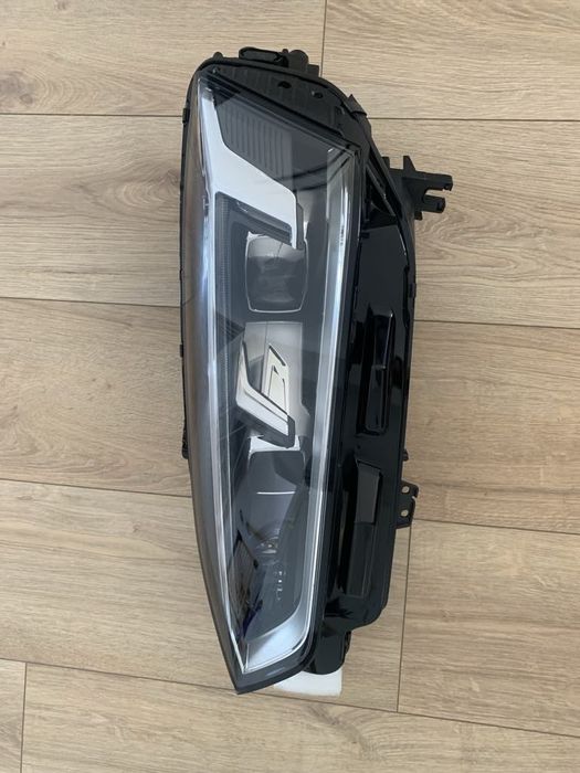Reflektor full LED lewy przód Audi A5 8W6 F5