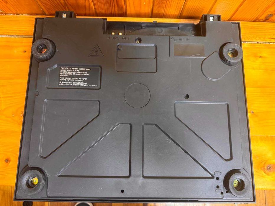 Gramofon TECHNICS SL-BD20D (super stan)